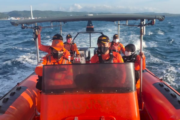 Dihantam Gelombang Tinggi, Kapal KLM Darmawan Jaya Tenggelam di Perairan Selayar Sulsel, 4 Awak Hilang