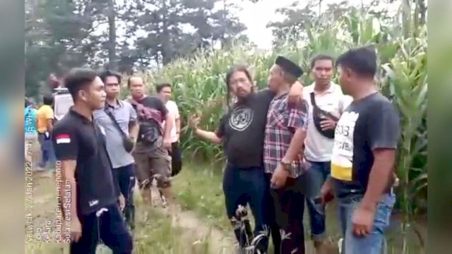 Pengemudi Mobil yang Seret Anggota Polri di Jeneponto Ditangkap, Kabur Hingga Masuk Kebun Jagung.