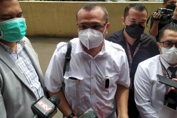 Ferdinand Hutahaean jadi Tersangka dan Langsung Ditahan Soal Tulisan &#8216;Allahmu Lemah&#8217;