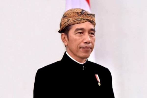 Pakai Bahasa Jawa, Netizen Tantang Arteria Dahlan Minta Jokowi Dipecat: Ayo Kalau Lo Berani