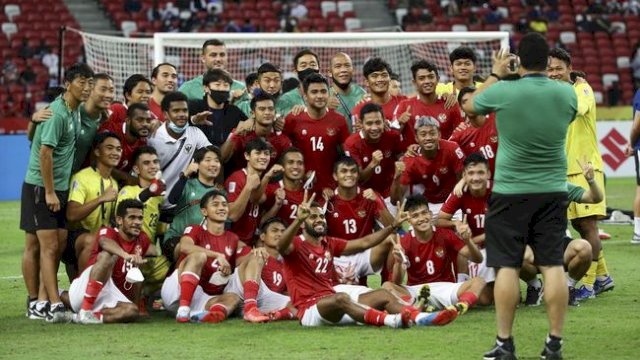 Timnas Indonesia membawa pulang tiga gelar dari Piala AFF 2020. (int)