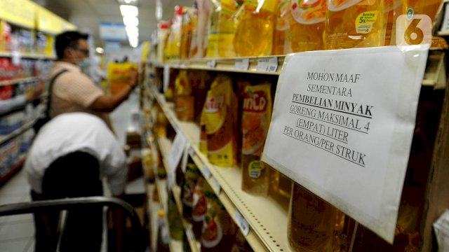 Ilustrasi Penjualan Minyak Goreng.(F-INT)