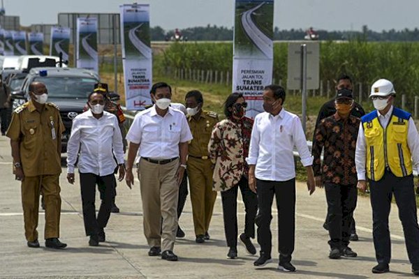 Gubernur Sumut Edy Rahmayadi Curhat Ke Jokowi: Ibu Sri Mulyani Itu Sulit Kucurkan Uang Buat Tol