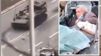 Kejam! Tank Rusia Lindas Mobil Warga Ukraina hingga Ringsek, Pengemudi Nyaris Tewas Terjepit