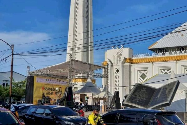 Masjid Agung Syekh Yusuf Dijadikan Tempat Konser Musik, Legislator Gowa : Sangat Tidak Elok!