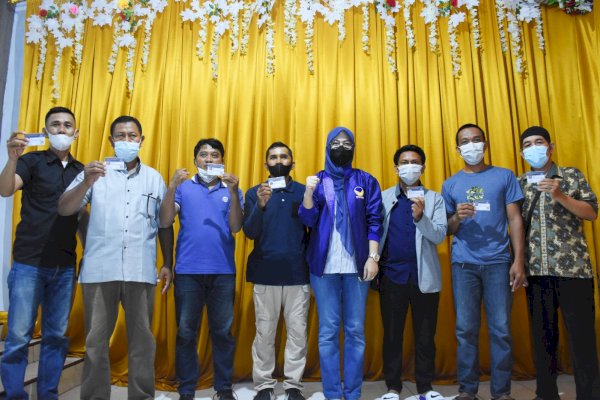 Partai NasDem di Makassar Bak Magnet, Ada Lagi yang Bergabung, Kader Ormas hingga Ketua Komunitas