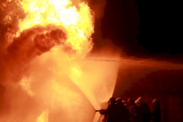 Jangan Abai, Akibat AC Terus Menyala Kantor Dispenda Parepare Sulsel Terbakar, Ribuan Berkas Hangus