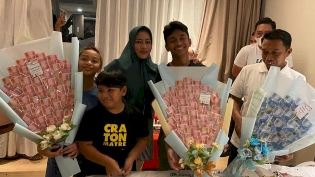 Muhammad Farih Yazid Syaharuddin, putra pertama pasangan Syaharuddin Alrif-Hj Haslinda Hasan ultah ke-14