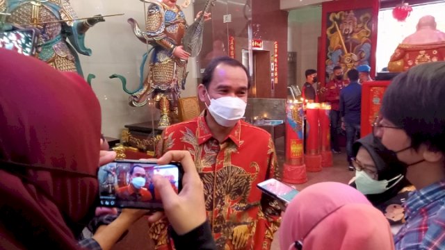 Ketua DPRD Makassar, Rudianto Lallo Kunjungi klenteng dalam rangka hari raya imlek tahun 2753.