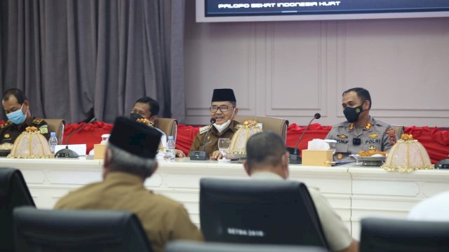 Walikota Palopo Judas Amir gelar rapat koordinasi soal Omicron. (F-Humas)