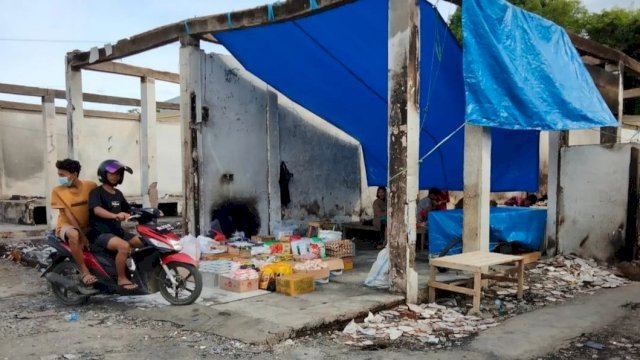 Kondisi di Pasar Sinjai Sulsel pasca kebakaran.