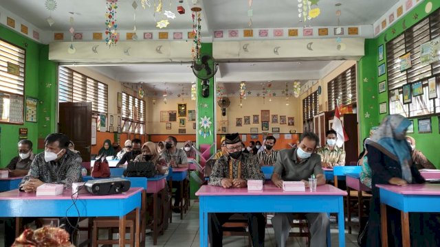 Ketua Forum KKS Ikut Massifkan Sosialisasi Vaksinasi Covid-19 di Luwu Sulsel.