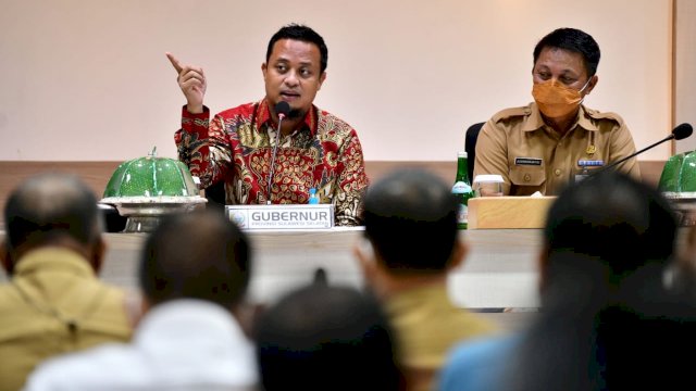 Plt Gubernur Sulsel Andi Sudirman Sulaiman.