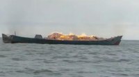 Kapal Pengangkut Sagu Terbakar di Perairan Riau, 2 ABK Hilang