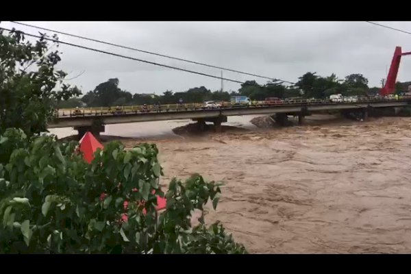 Stres Gaji Tidak Kunjung Dibayarkan, Pegawai Satpol PP Sulsel Mau Nekat Terjun Bunuh Diri ke Jembatan