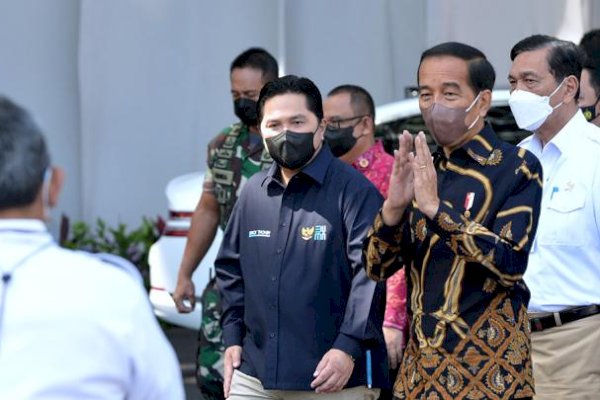 Stempel Kepala Desa Berbentuk Tulisan, Jokowi: Ganti, Capnya Pakai Burung Garuda