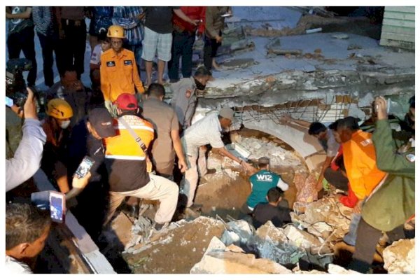 Gempa Bumi Magnitudo 6,1 di Kabupaten Pasaman Sumbar: 17 Meningal-16 Ribu Mengungsi