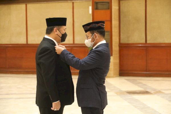 Mentan Syahrul Lantik Jan Samuel Maringka Sebagai Irjen di Kementan