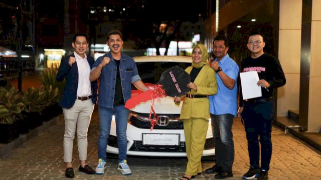 Belajar dari Kisah Novi, Distributor Lavish Glow, Awalnya Nekat Jual Motor, Kini Dapat Satu Unit Mobil