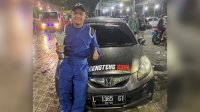 Mantap! Pembalap Benteng Kupa Sport IMI Sulsel Arfah Yusuf Sabet Dua Trofi Kerjurnas Drag Race Surabaya