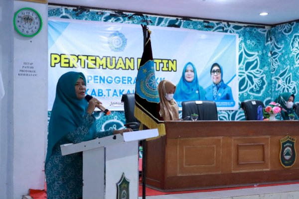 Baru Dilantik, Ketua TP PKK Desa Hadiri Pertemuan Rutin TP PKK Takalar