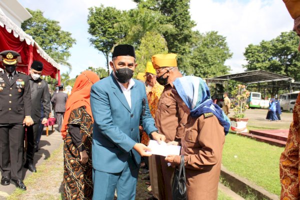 Peringatan Hari Gugurnya 2 Pahlawan Nasional asal Takalar Digelar Upacara-Ziarah Kubur