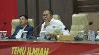 Hadiri Temu Ilmiah Nasional IKA Unhas, Danny Pomanto Gaungkan Sombere&rsquo; Smart City