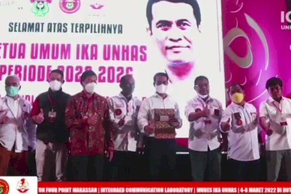 Selamat! Amran Sulaiman Terpilih Jadi Ketua IKA Unhas Pengganti JK