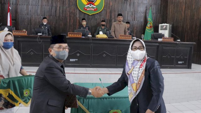 Walikota Palopo Judas Amir hadiri rapat paripurna.
