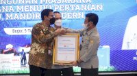 Rumah Zakat Berikan Kementan Happiness Awards 2022