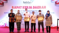 Mampu Tingkatkan Kesertaan KB di Palopo, Farid Kasim Judas Dapat Penghargaan dari BKKBN Pusat