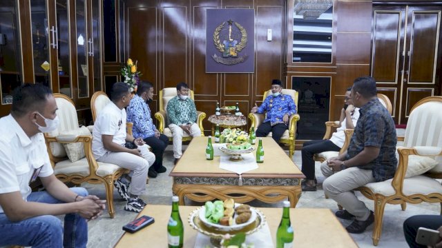 Gubernur Sulsel, Andi Sudirman Sulaiman.