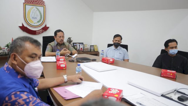 Sekda Kota Makasar Ikuti Rakor Kestabilan Harga.