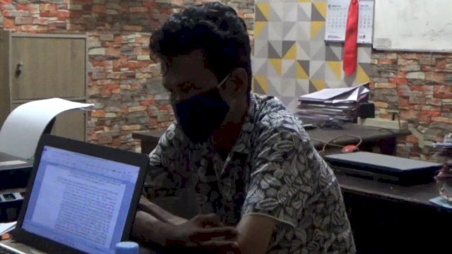 Desakan Ekonomi Buat Oknum Wartawan Ini Curi Handphone Milik Teman Sendiri.