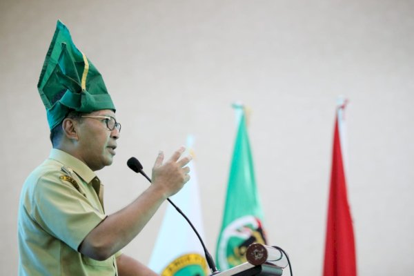 Danny Serukan Adaptasi Sosial Jadi Pengantar Makassar Menuju Metaverse