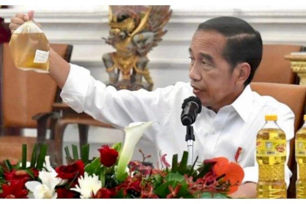 Jokowi Cabut Subsidi Minyak Goreng Kemasan dan Putuskan Subsidi Minyak Goreng Curah