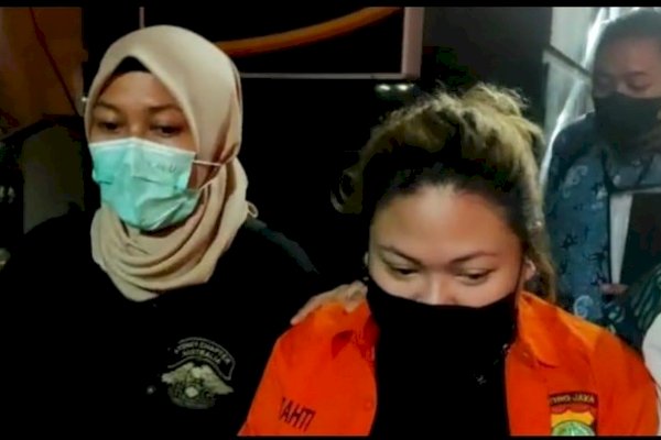 Tipu Ratusan Orang dalam Penipuan Penerimaan CPNS, Anak Nia Daniaty Dituntut 3,5 Tahun Penjara