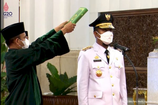 Jokowi Lantik Andi Sudirman Sulaiman Jadi Gubernur Sulsel