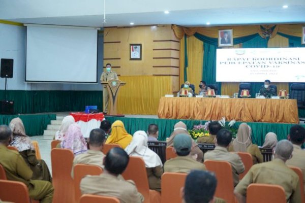 Pemkab Pangkep Bersama Forkopimda Rakor Percepatan Vaksinasi