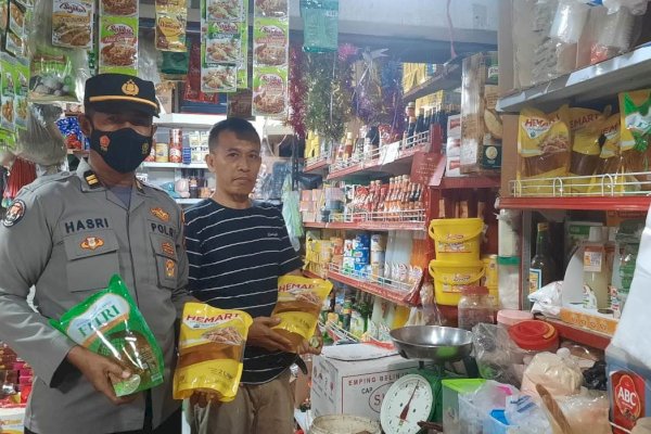 Polres Pangkep Pastikan Stok Minyak Goreng-Pangan Stabil di Pasaran