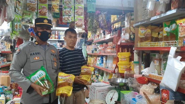 Polres Pangkep Pastikan Stok Minyak Goreng-Pangan Stabil di Pasaran