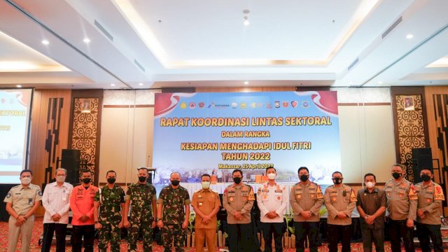 Rakor Lintas Sektoral Jelang Lebaran, Gubernur Sulsel: Maksimalkan Pengamanan Antisipasi Lonjakan Covid-19