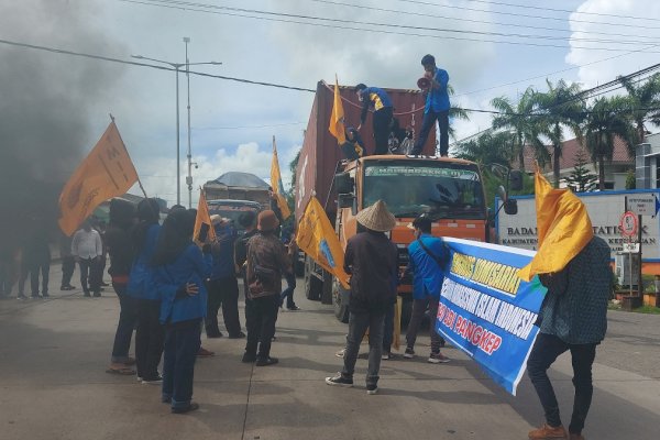 PMII Pangkep Desak DPRD Evaluasi Distribusi Pupuk