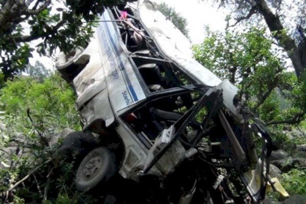 Mobil Pemudik Terperosok ke Jurang, 3 Penumpang Tewas dan 2 Luka-luka