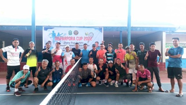 Ketua Pelti Takalar Buka Turnamen Tenis &lsquo;Dispora Cup 2022&rsquo;