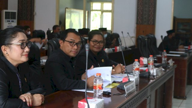 Perjuangkan Nasib Honorer, Fraksi NasDem DPRD Toraja Utara Minta Bupati Tunda SK Rasionalisasi