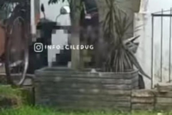 Dasar Edan! Ada Pria Diduga Onani di Depan Anak-anak saat Bulan Puasa, Ini Tampangnya