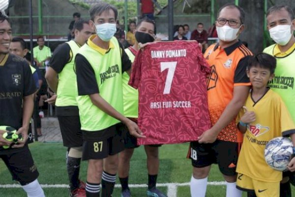 Wali Kota Danny Ajak Arsitek Unhas Jaga Silaturahmi dan Kekompakan