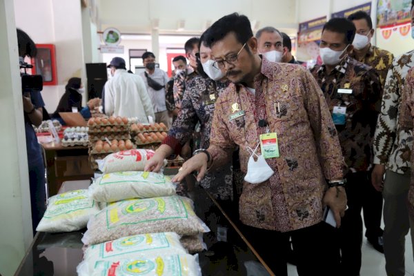 Kementan Bersama Pelaku Usaha Suplai Kedelai Untuk Pengrajin Tahu dan Tempe