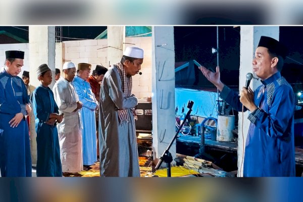 Datang Isi Ceramah-Tarawih, Ketua DPRD Rudianto Lallo Terharu Lihat Perjuangan Warga Cambayya Makassar, ‘Patungan’ Bangun Masjid